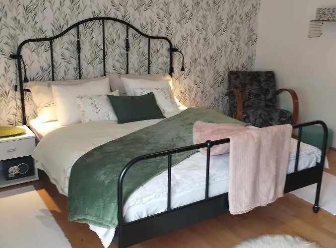Gruzdovo Apartman *